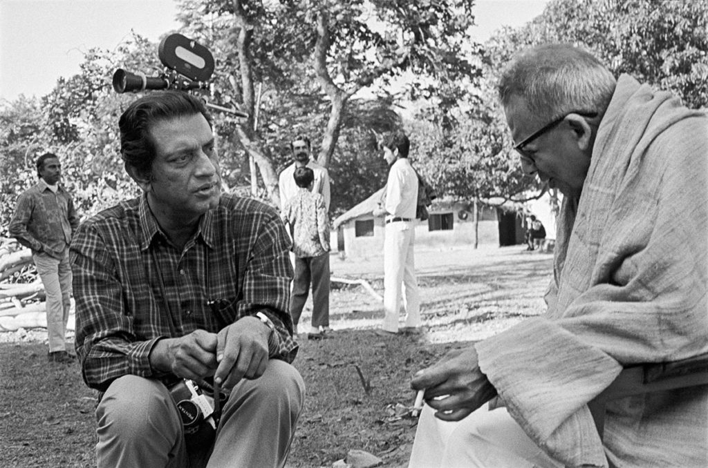 Satyajit Ray and Binode Bihari Mukherjee during filming of the documentary ©Nemai Ghosh