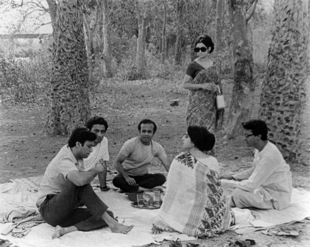 Asim, Hari, Sekhar, Jaya, Aparna and Sanjoy ©Nemai Ghosh